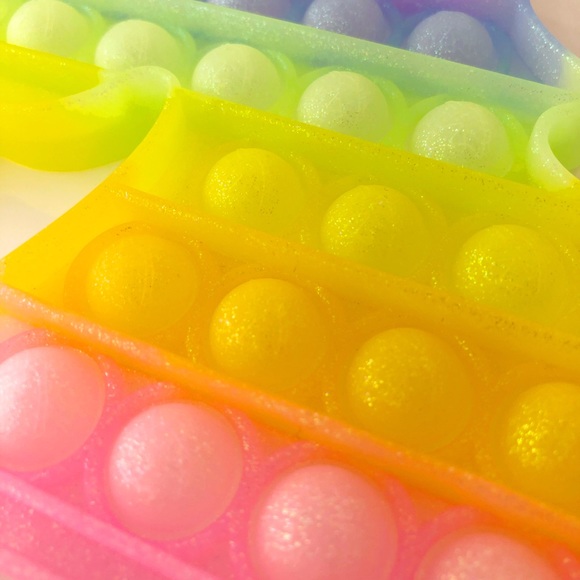 NEW Unicorn Popping Pop Bubbles It Game Fidget Toy - Picture 3 of 4